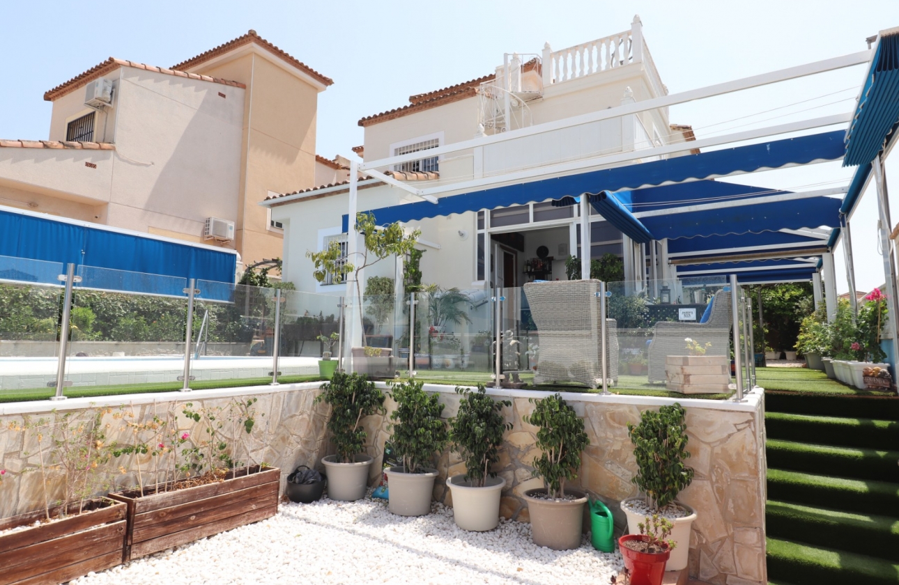 Rynek wtórny - Villa - Algorfa - Montebello
