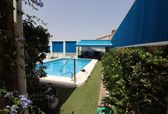 Rynek wtórny - Villa - Algorfa - Montebello