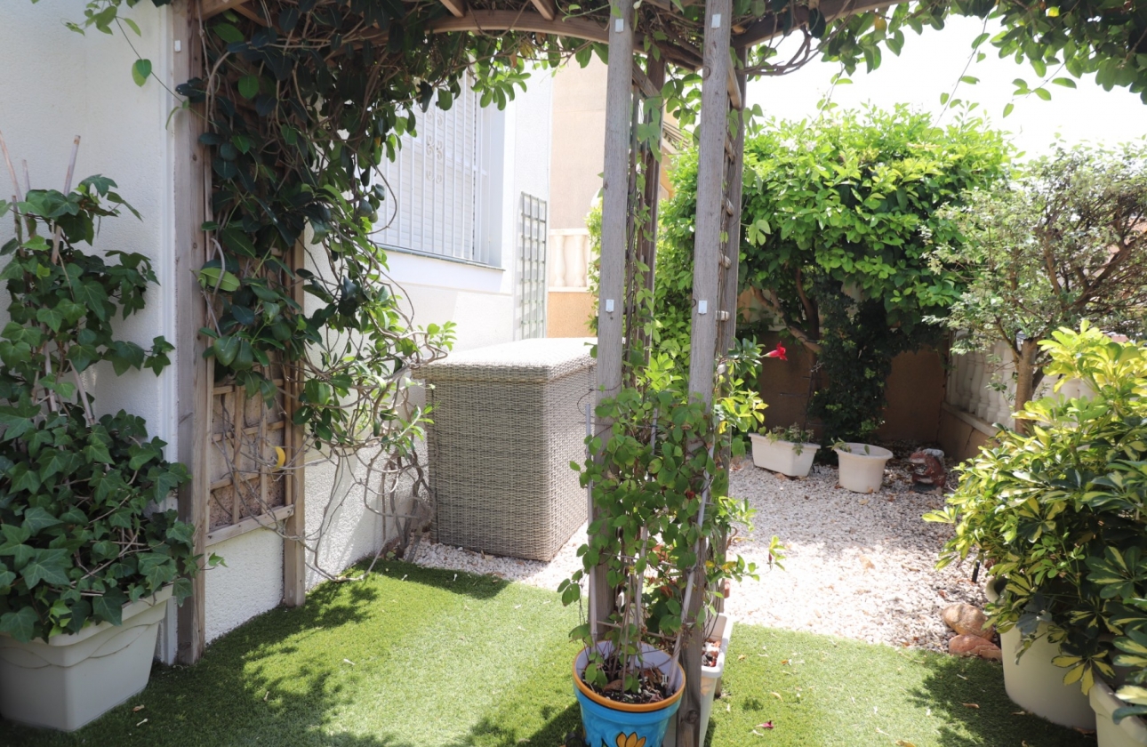 Rynek wtórny - Villa - Algorfa - Montebello