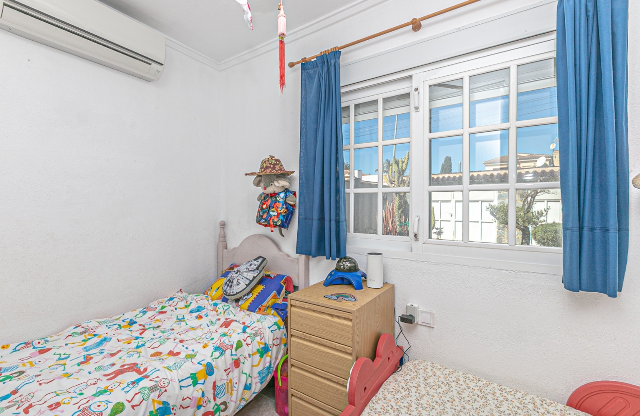 Reventa - Pareado - Los Balcones