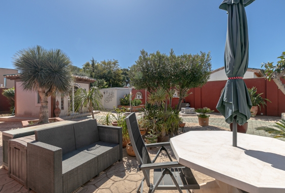 Reventa - Pareado - Los Balcones