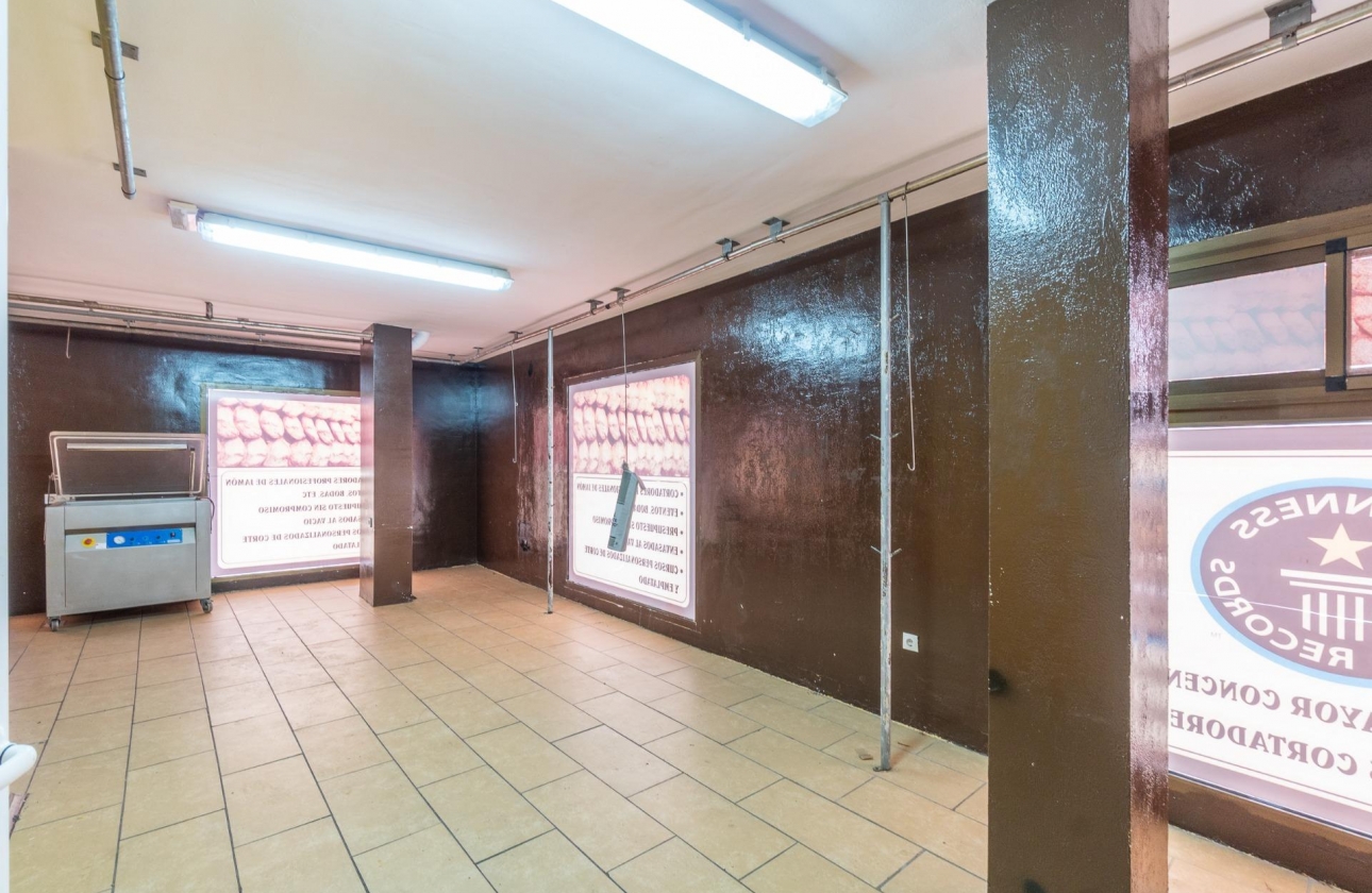 Reventa - Commercial Unit - Torrevieja - Paseo maritimo