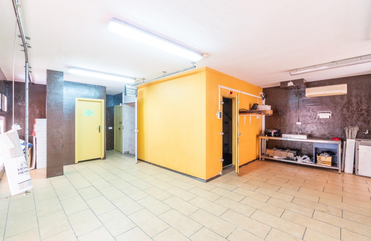 Reventa - Commercial Unit - Torrevieja - Paseo maritimo