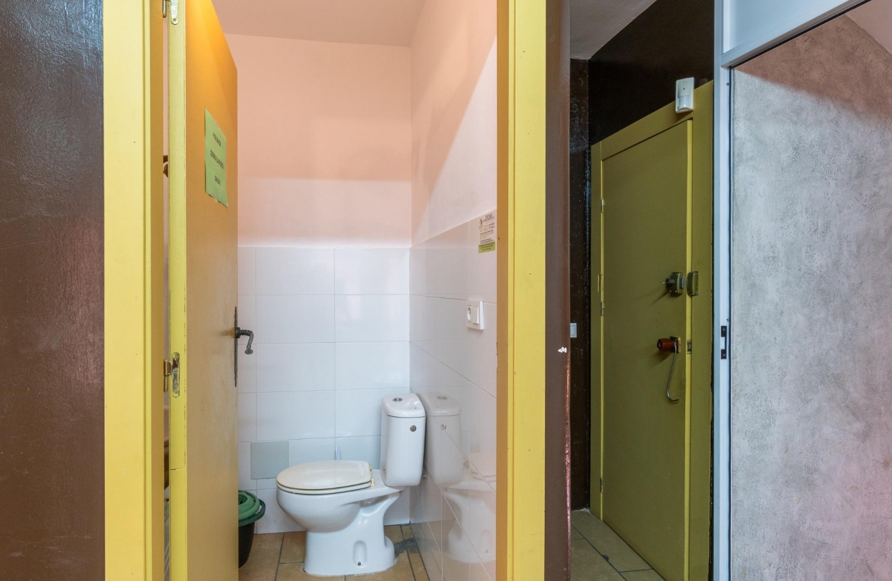 Reventa - Commercial Unit - Torrevieja - Paseo maritimo