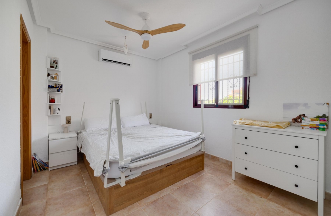 Reventa - Terraced house - San Fulgencio - La Marina