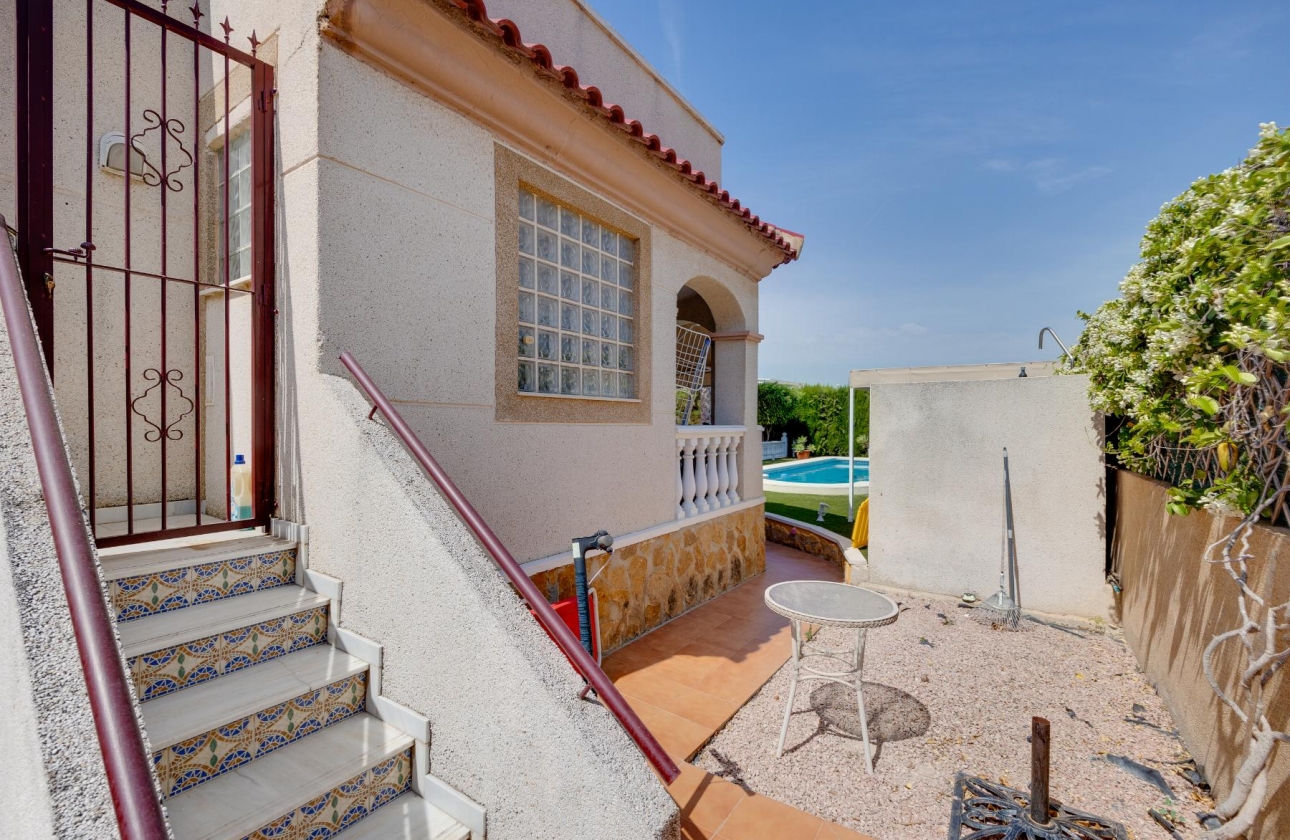 Reventa - Terraced house - San Fulgencio - La Marina