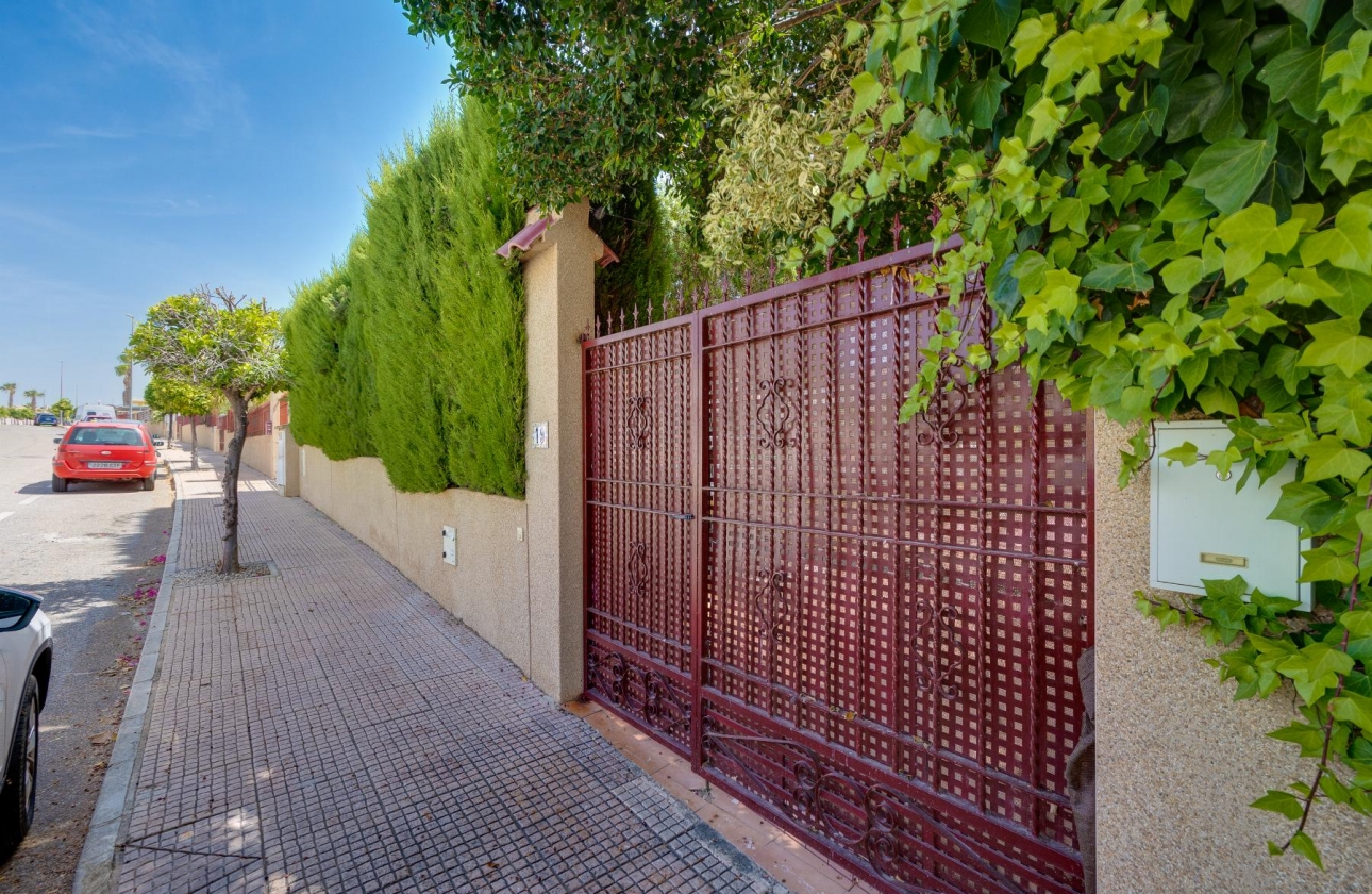 Reventa - Terraced house - San Fulgencio - La Marina