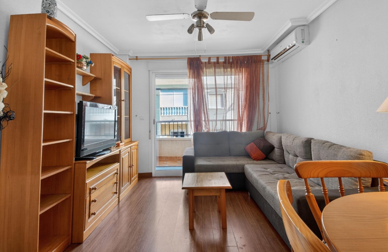 Rynek wtórny - Apartament - Torrevieja - Parque de las Naciones