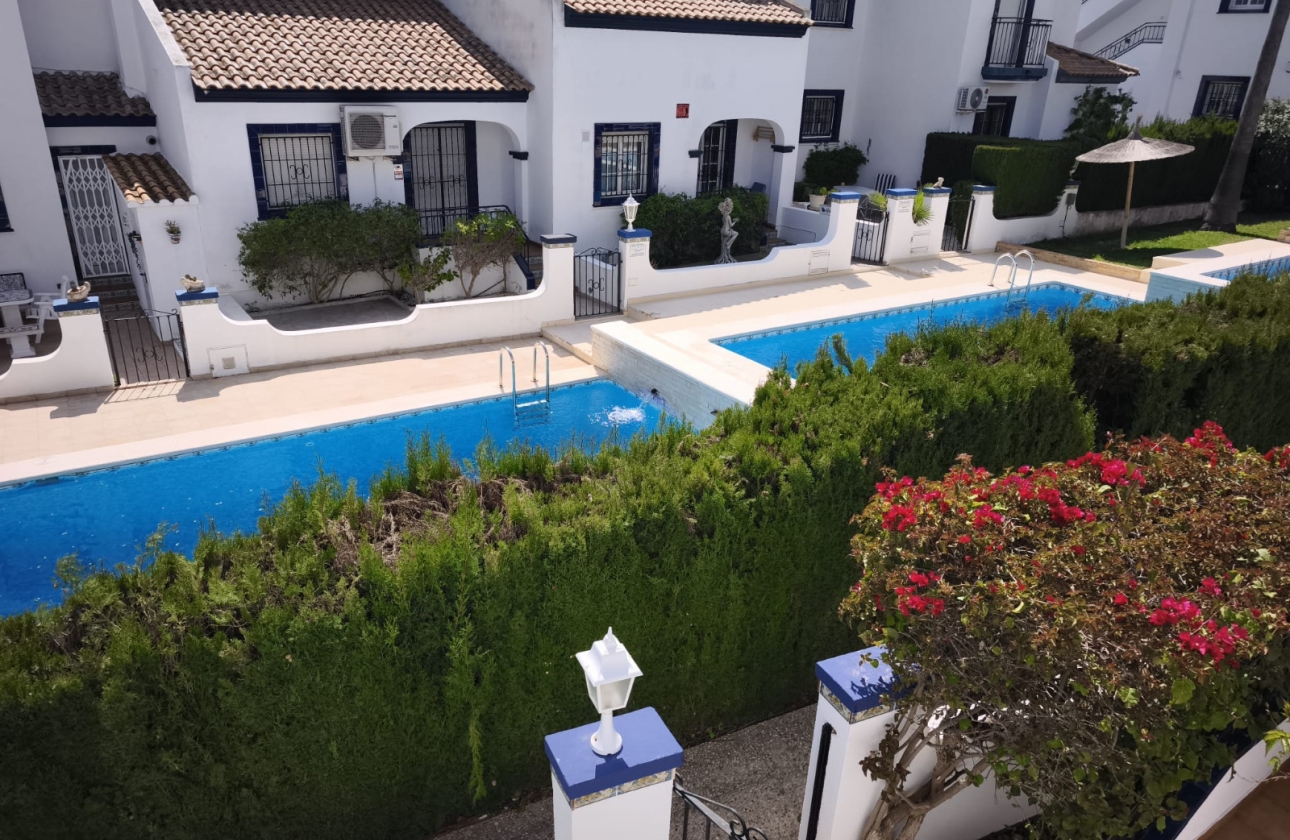 Reventa - Bungalow - Orihuela Costa - Rioja