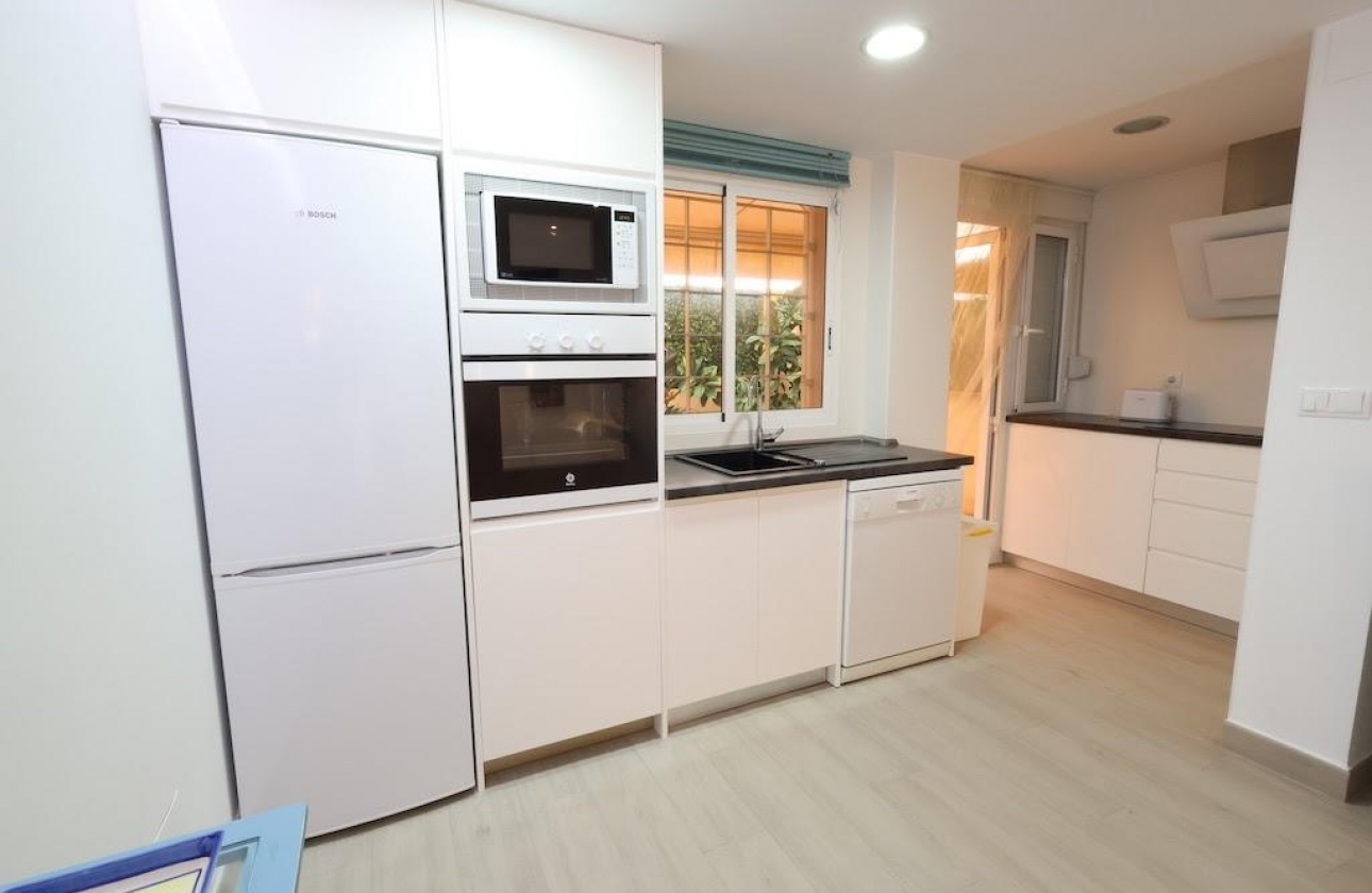 Reventa - Apartment - Orihuela Costa - Campoamor