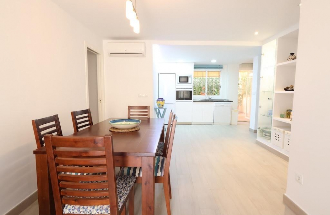Reventa - Apartment - Orihuela Costa - Campoamor