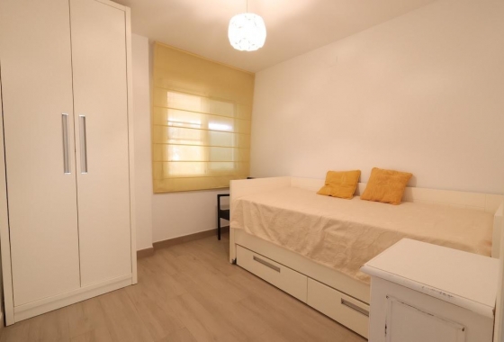 Reventa - Apartment - Orihuela Costa - Campoamor