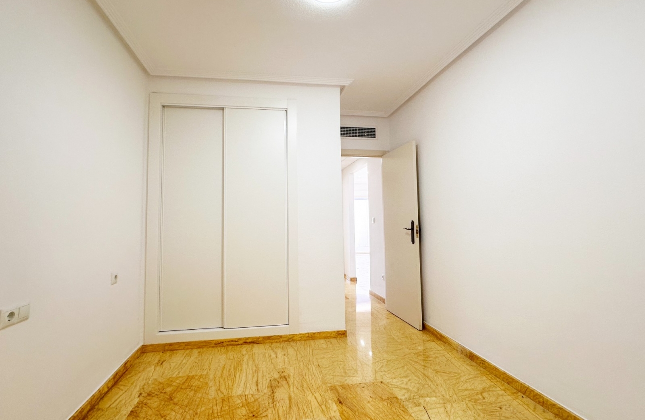 Reventa - Apartment - Orihuela Costa - Aguamarina