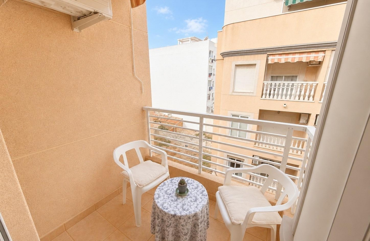Reventa - Apartment - Torrevieja - Estacion de autobuses