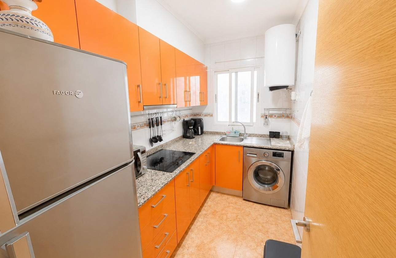 Reventa - Apartment - Torrevieja - Estacion de autobuses