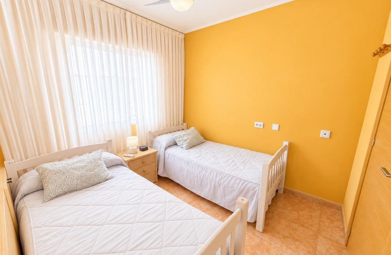 Reventa - Apartment - Torrevieja - Estacion de autobuses