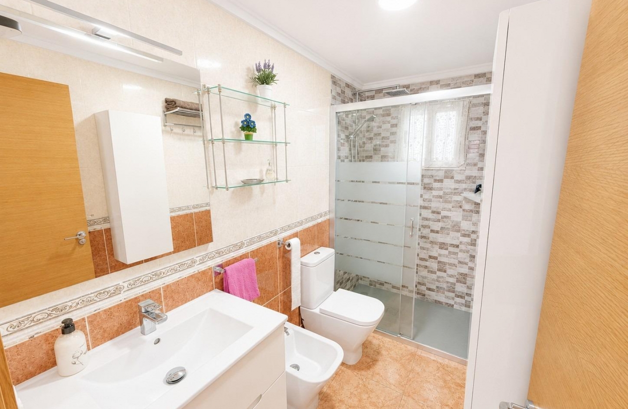 Reventa - Apartment - Torrevieja - Estacion de autobuses