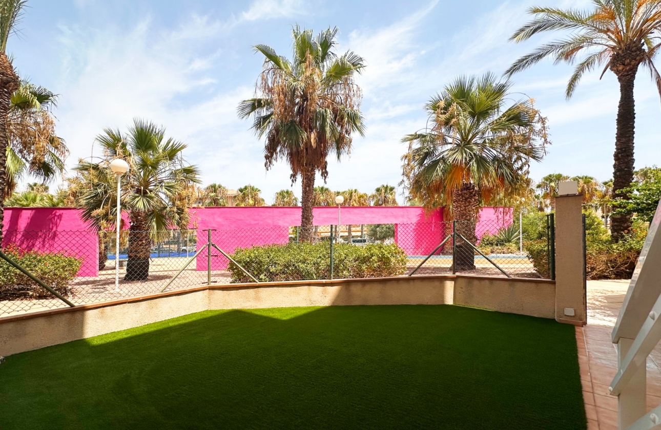 Resale - Apartment - Orihuela Costa - Aguamarina