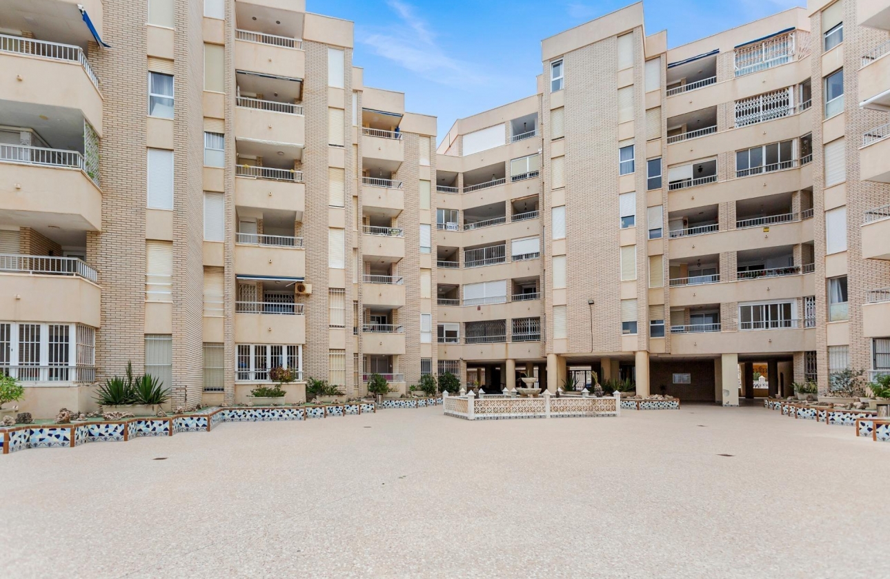 Rynek wtórny - Apartament - Torrevieja - Playa de los Locos
