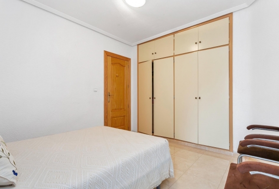 Rynek wtórny - Apartament - Torrevieja - Playa de los Locos