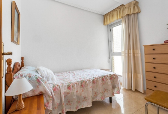 Rynek wtórny - Apartament - Torrevieja - Playa de los Locos