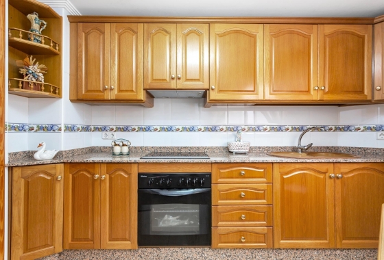 Rynek wtórny - Apartament - Torrevieja - Playa de los Locos