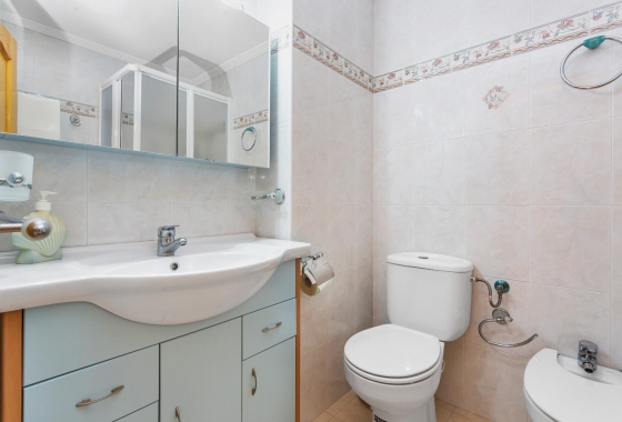 Rynek wtórny - Apartament - Torrevieja - Playa de los Locos
