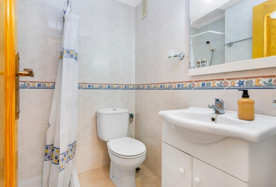 Rynek wtórny - Apartament - Torrevieja - Playa de los Locos