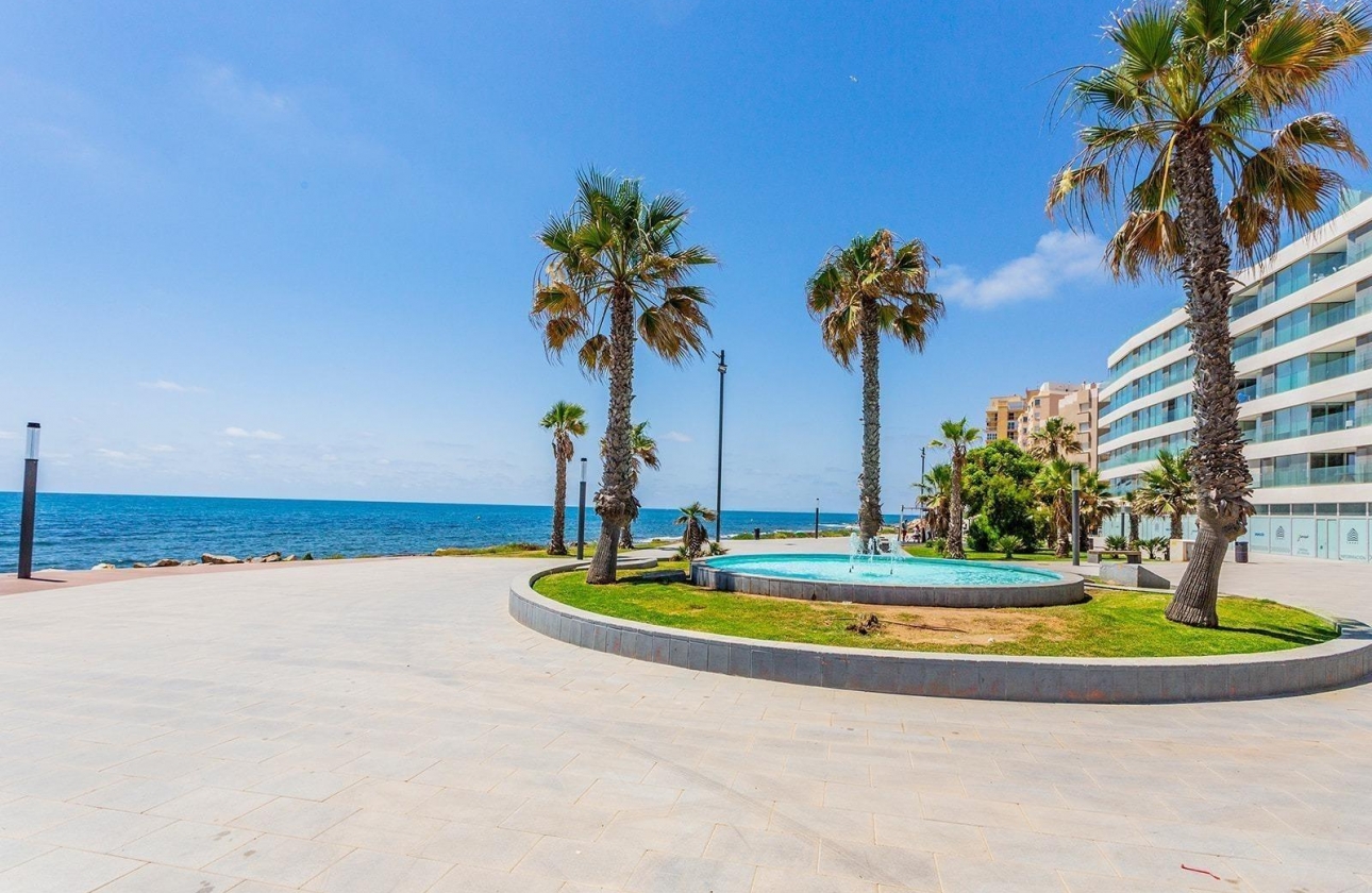 Rynek wtórny - Apartament - Torrevieja - Playa de los Locos