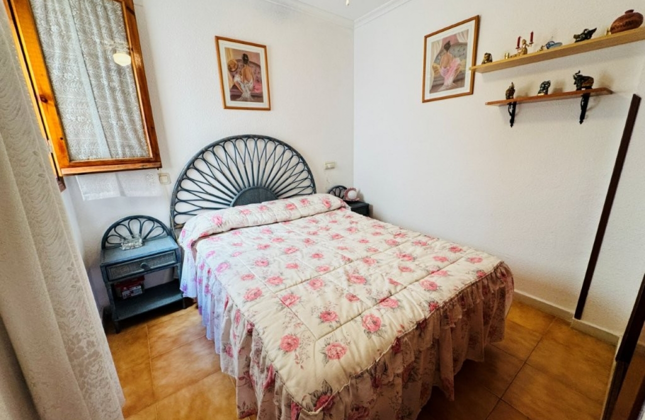 Rynek wtórny - Apartament - Torrevieja - Puerto Romano