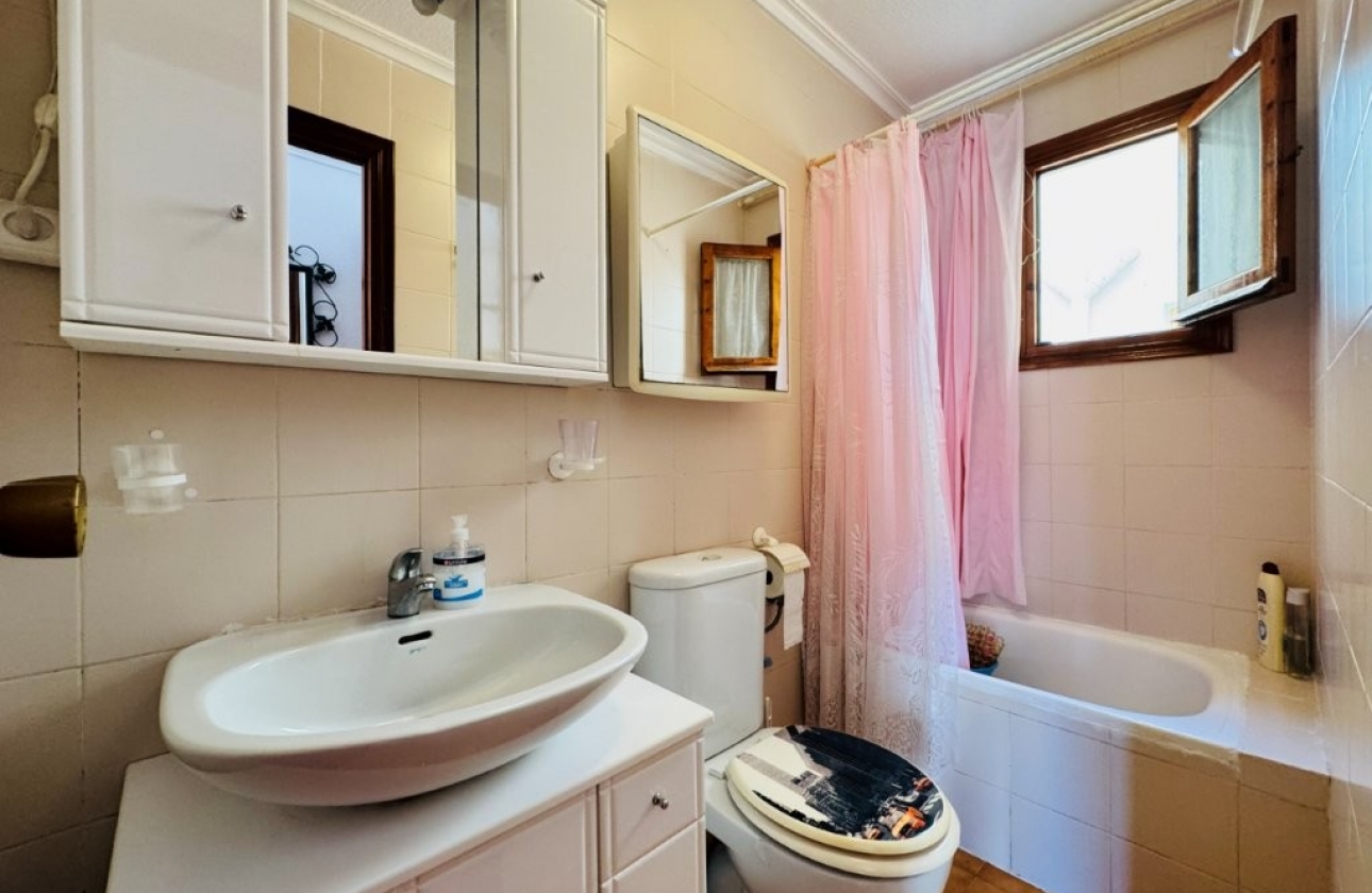 Rynek wtórny - Apartament - Torrevieja - Puerto Romano