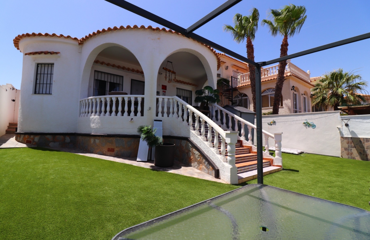 Reventa - Villa - Orihuela Costa - Villamartin