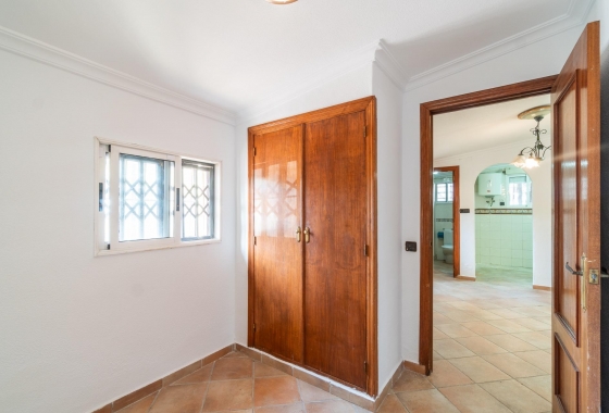 Rynek wtórny - Villa - Torrevieja - Orihuela costa