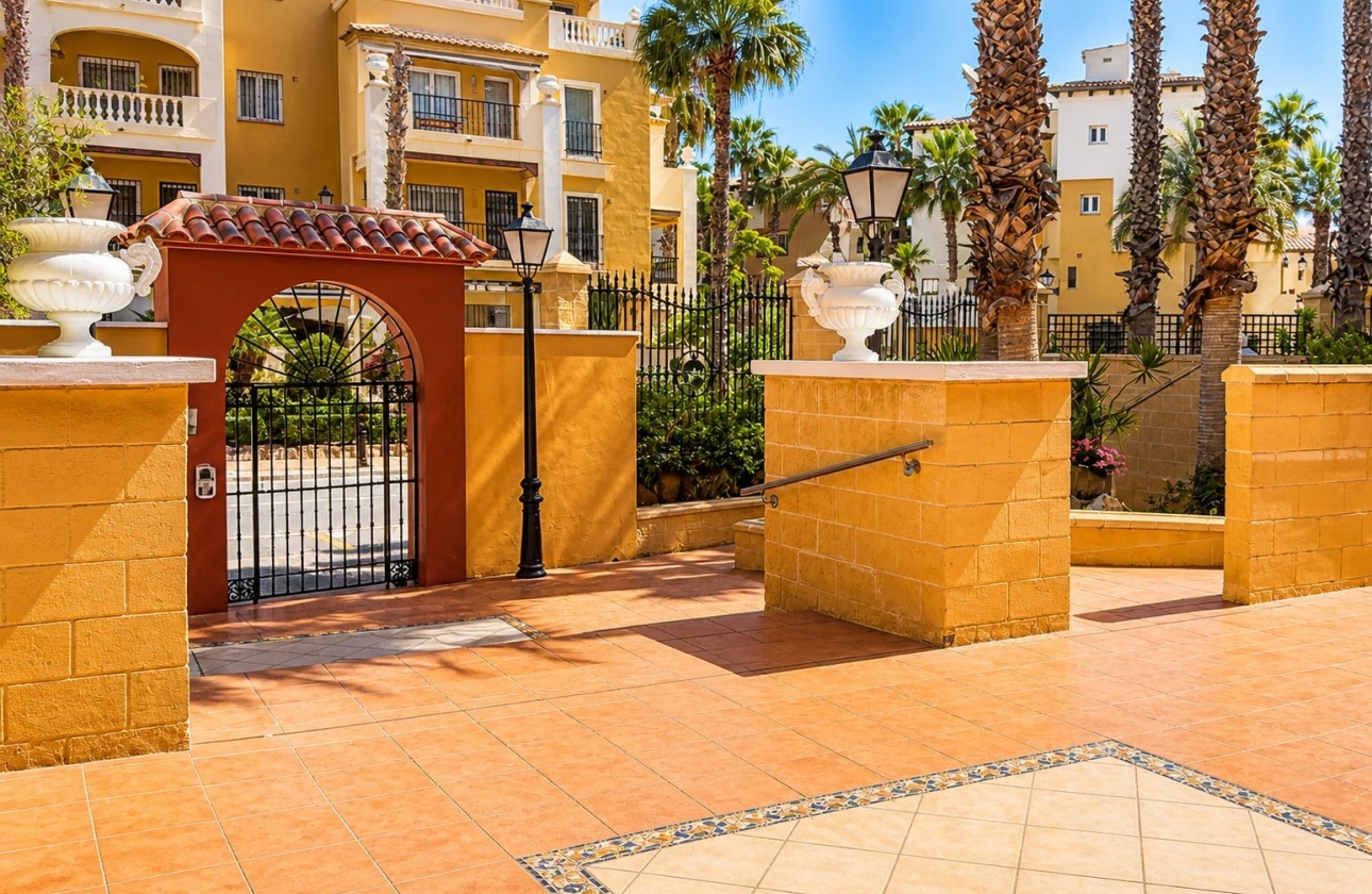 Rynek wtórny - Apartament - Torrevieja - Playa de los Locos