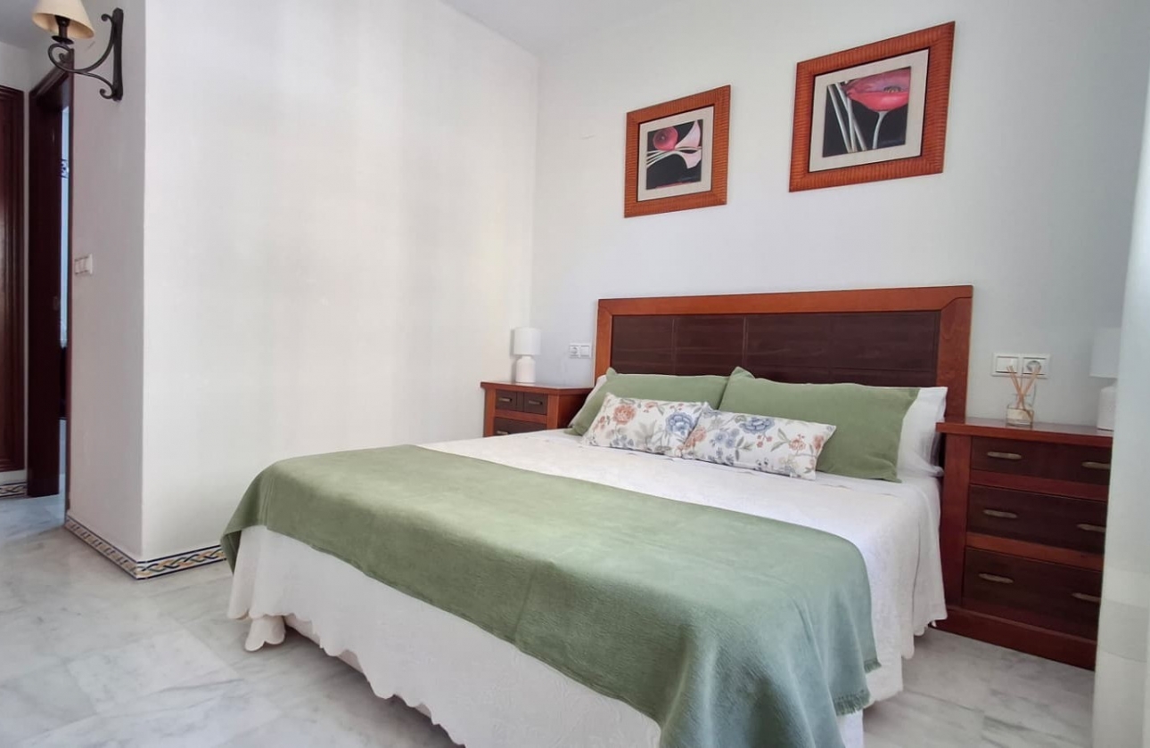 Rynek wtórny - Apartament - Torrevieja - Playa de los Locos