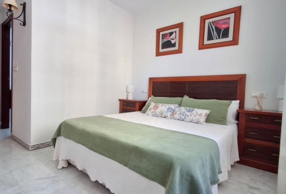 Rynek wtórny - Apartament - Torrevieja - Playa de los Locos