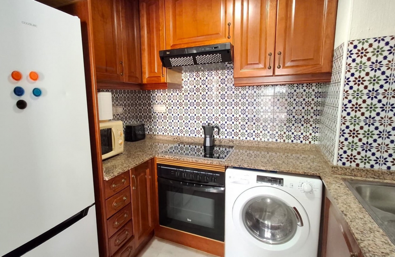 Rynek wtórny - Apartament - Torrevieja - Playa de los Locos