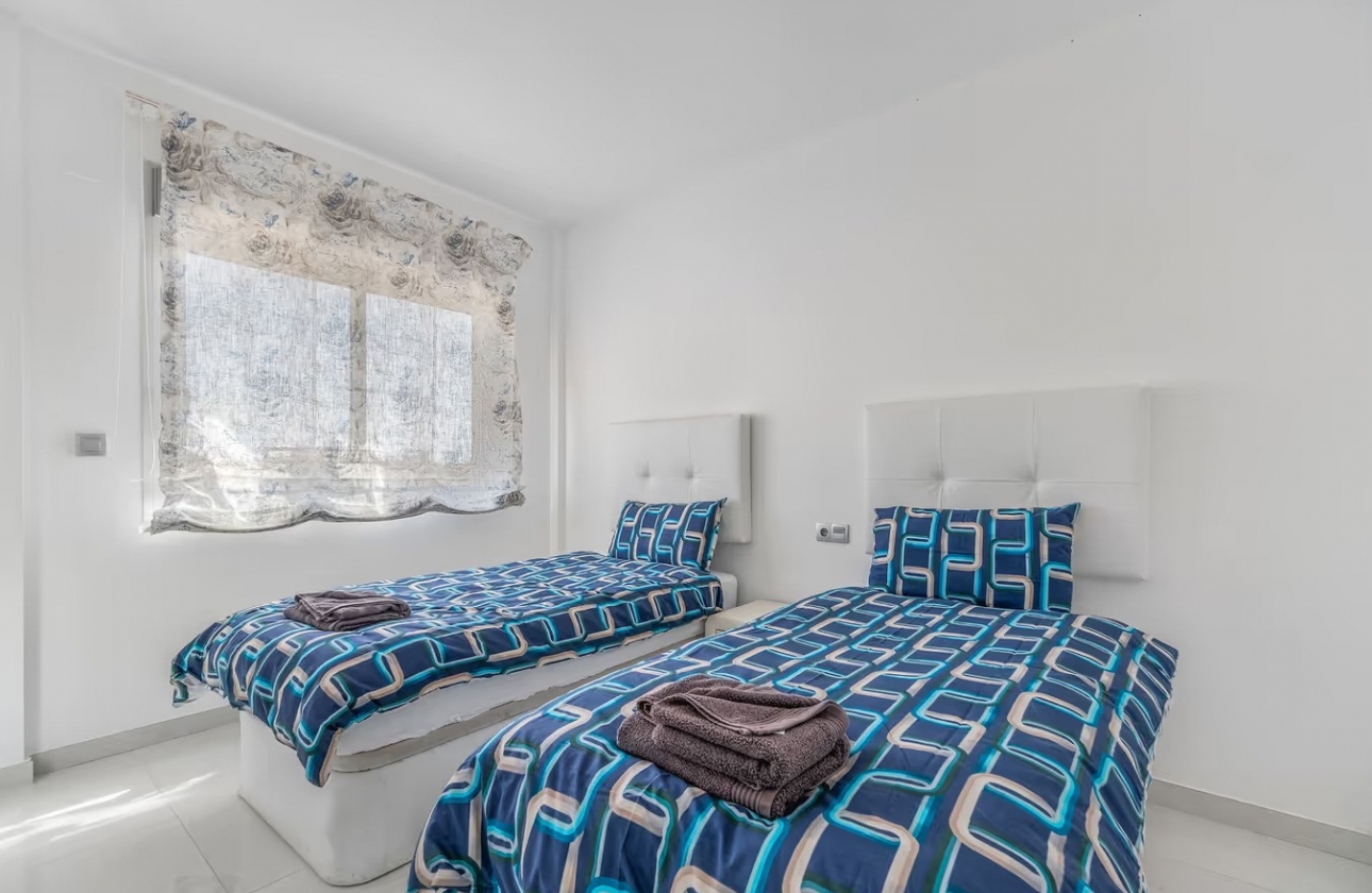 Resale - Semi-detached - Torrevieja - Marina Med