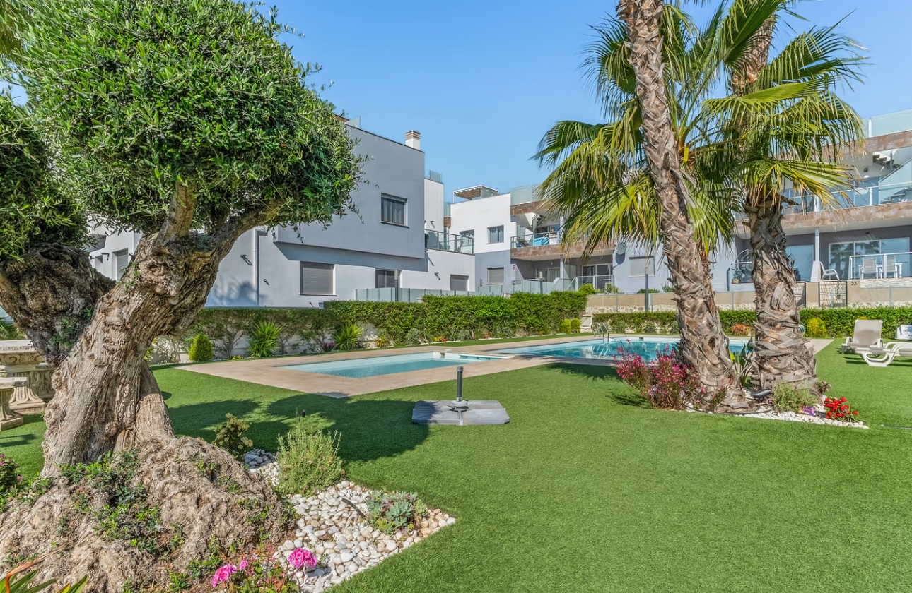 Resale - Semi-detached - Torrevieja - Marina Med