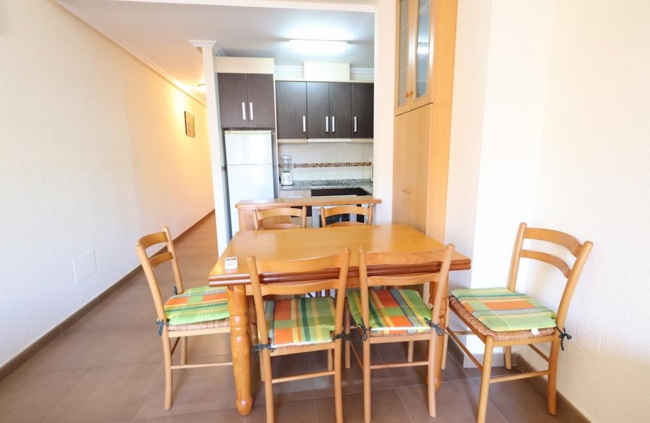 Resale - Apartment - Torrevieja - Centro