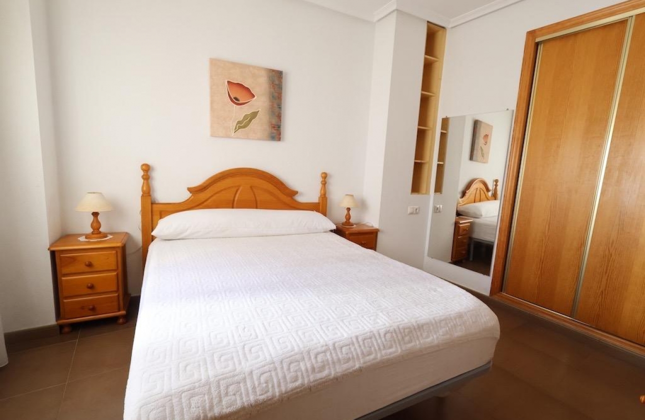 Resale - Apartment - Torrevieja - Centro