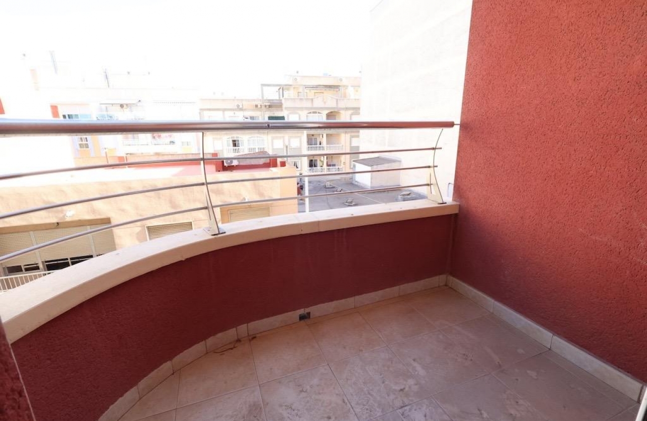 Resale - Apartment - Torrevieja - Centro