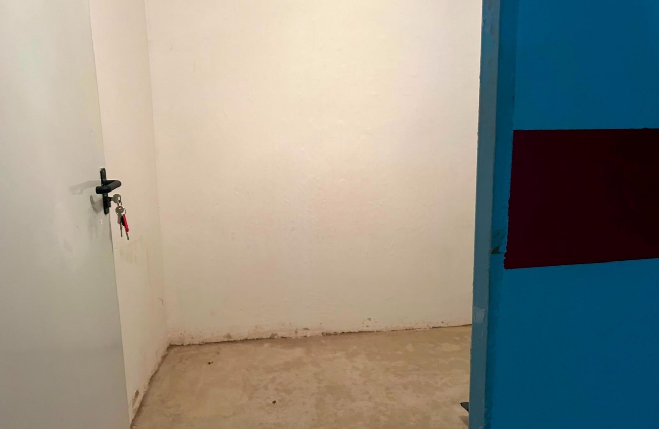 Resale - Apartment - Torrevieja - Centro