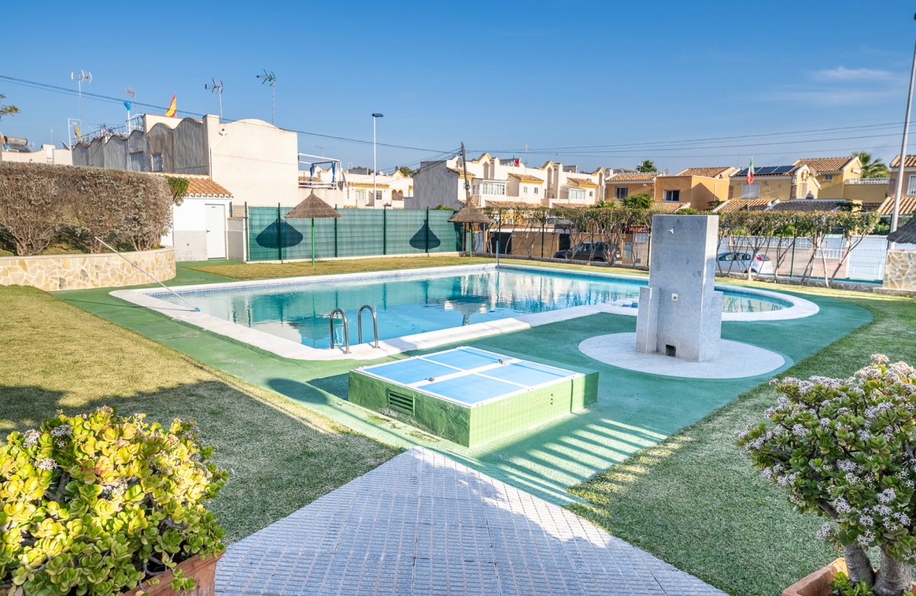 Rynek wtórny - Bungalow - Torrevieja - Los Balcones
