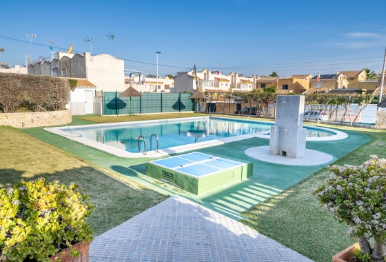 Rynek wtórny - Bungalow - Torrevieja - Los Balcones