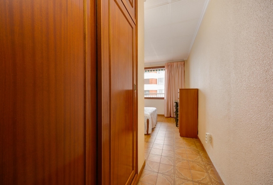 Resale - Apartment - Torrevieja - Acequion