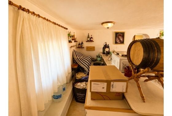 Resale - Villa - Torrevieja - La Siesta - El Salado -  Torreta
