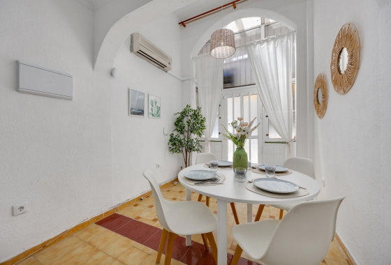 Resale - Apartment - Torrevieja - Playa del Cura
