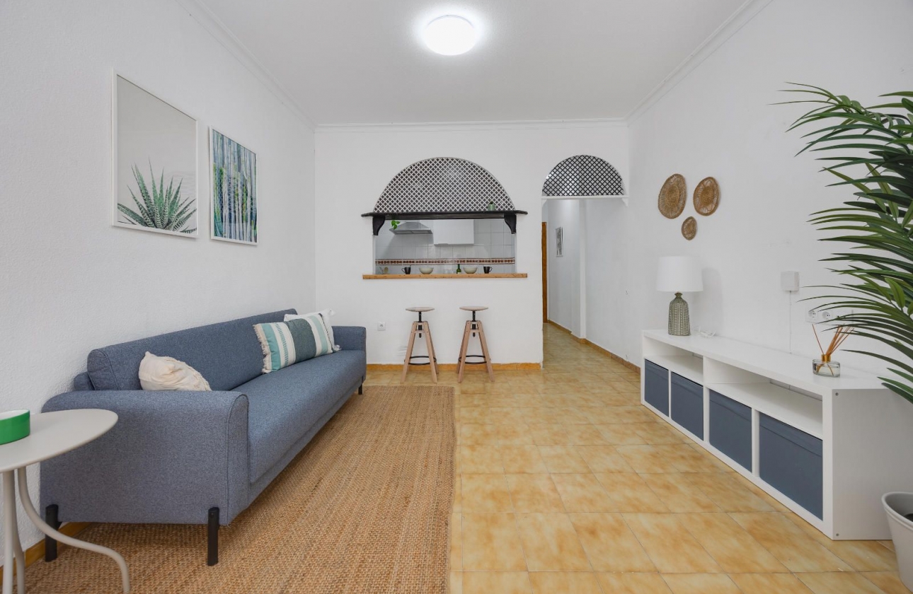 Resale - Apartment - Torrevieja - Playa del Cura