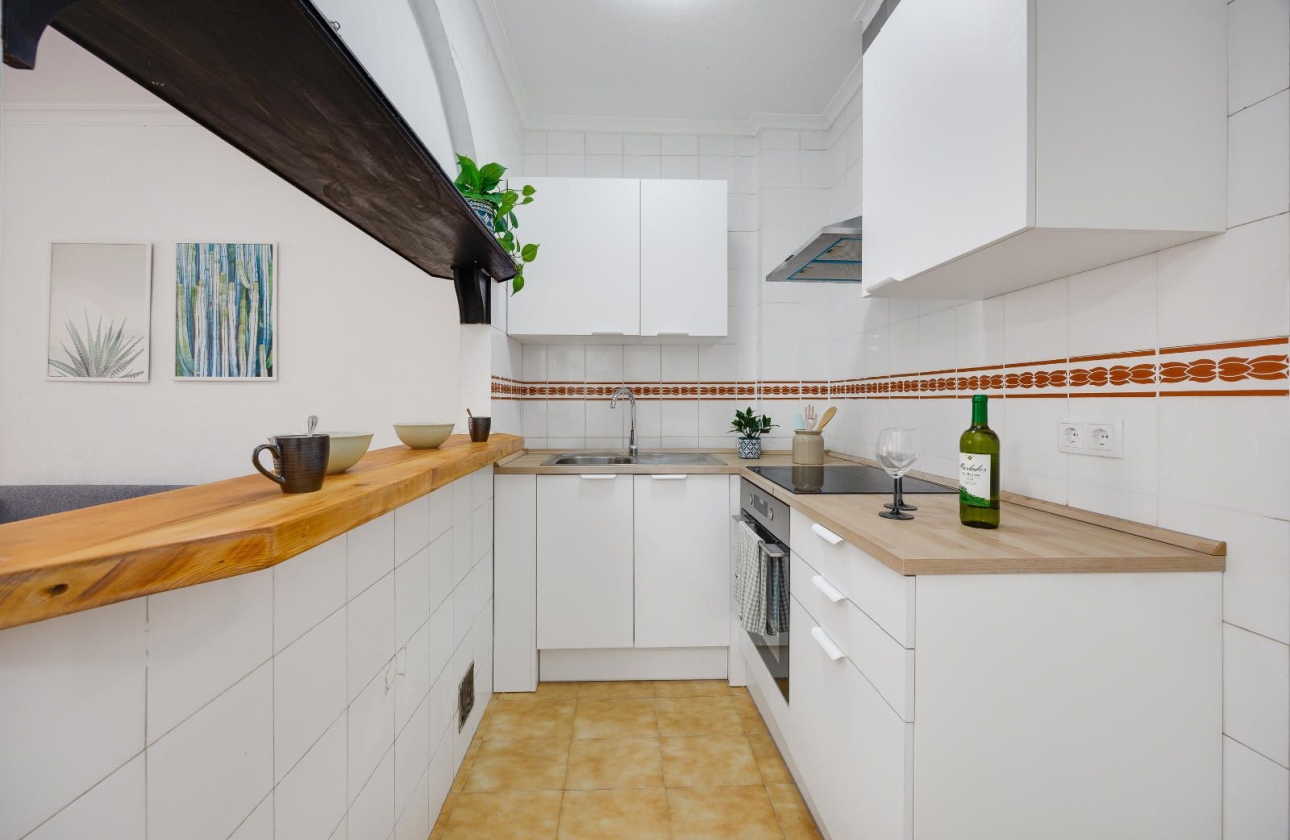 Resale - Apartment - Torrevieja - Playa del Cura
